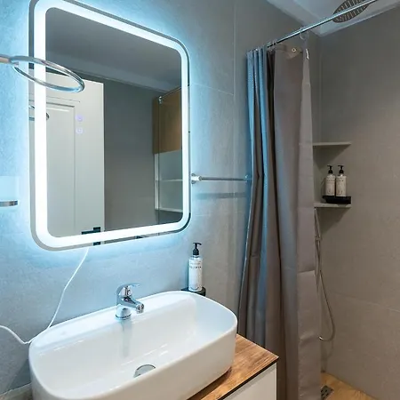 Arkle 3 Apartment *