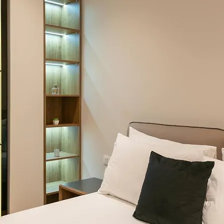 Arkle 3 Apartment *