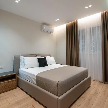 Arkle 3 * Tirana