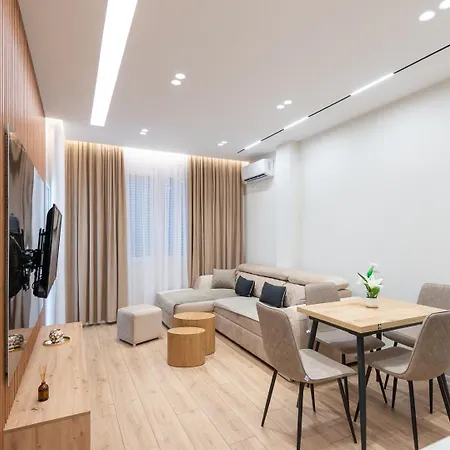 Arkle 3 * Tirana
